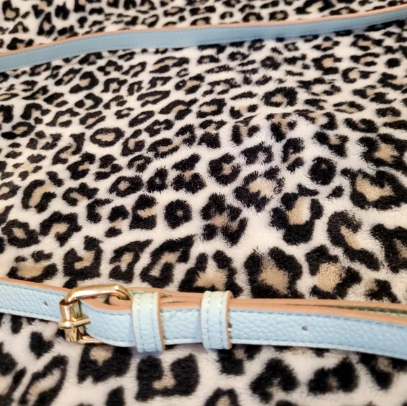 Nanette Lepore Soft Mint Crossbody Bag - Picture 4 of 8